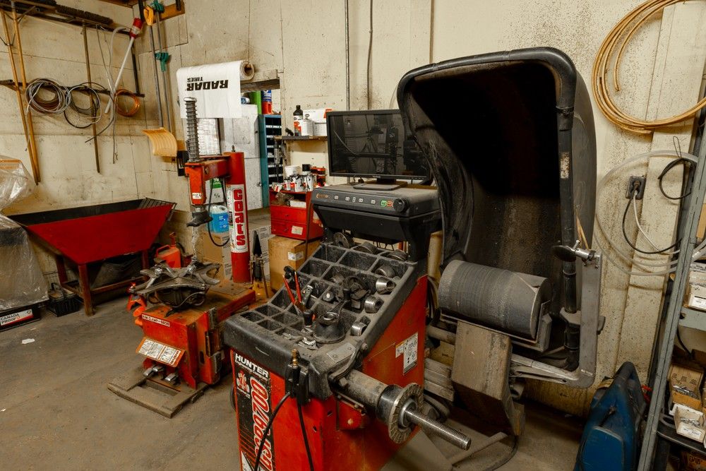 Auto Repair Shop For Sale