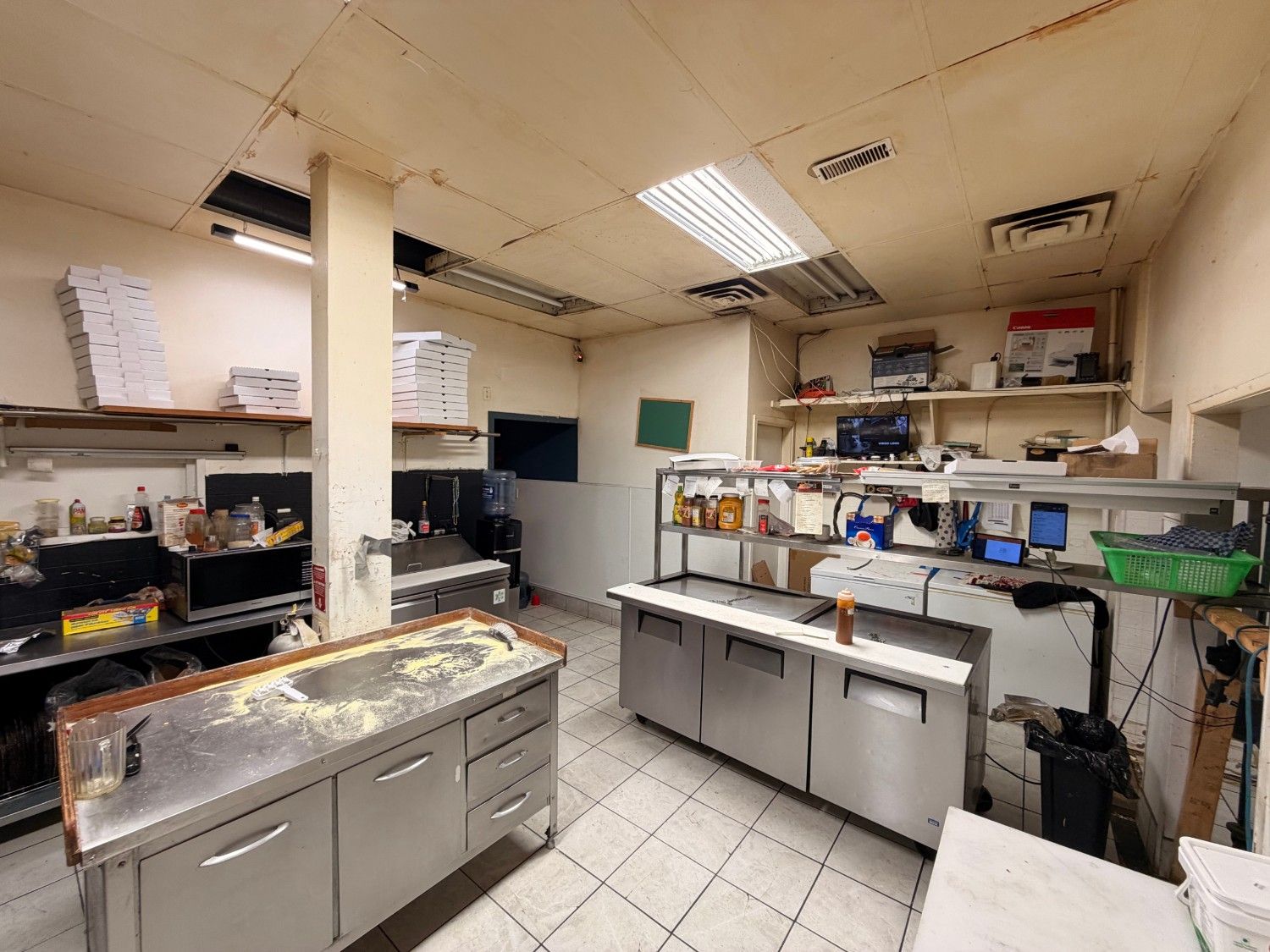 pizza-restaurant-opportunity-medicine-hat3-1
